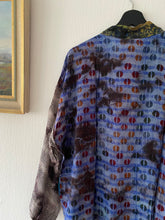 Ladda upp bild till gallerivisning, Crepe silk kimono
