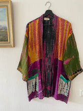 Ladda upp bild till gallerivisning, Crepe silk kimono
