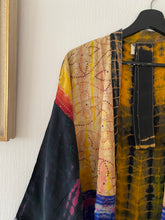 Ladda upp bild till gallerivisning, Crepe silk kimono
