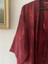 Ladda upp bild till gallerivisning, Crepe silk kimono
